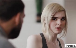 shemale,tranny,trans,ladyboy,guyonshemale